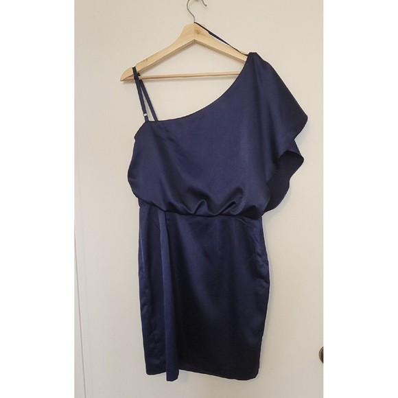 Jessica Simpson New Royal Blue off the shoulder mini Dress - size 6 - Picture 3 of 8